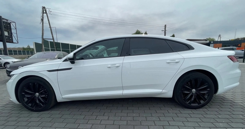 Volkswagen Arteon cena 84900 przebieg: 167000, rok produkcji 2017 z Mikołajki małe 232